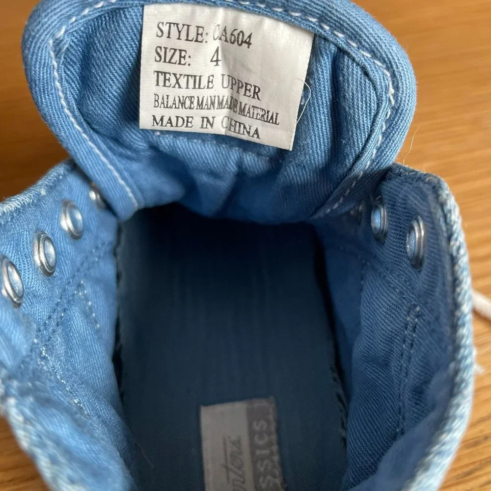 Carter’s Classics Vintage Sneaker Denim High Top Lace Up Baby Shoes Size 4